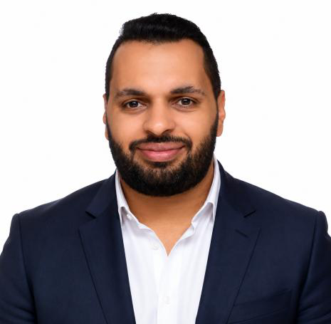 Portrait of Eng. Mahmoud Mohamed Safwat, Chief Executive Officer of Safwat Contracting